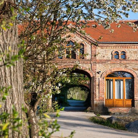 Historisches Rittergut Hexenburgbeidresden Nahe Sachsische Schweiz, Dresden - Mit Badeteich Apartment Grossharthau Ngoại thất bức ảnh